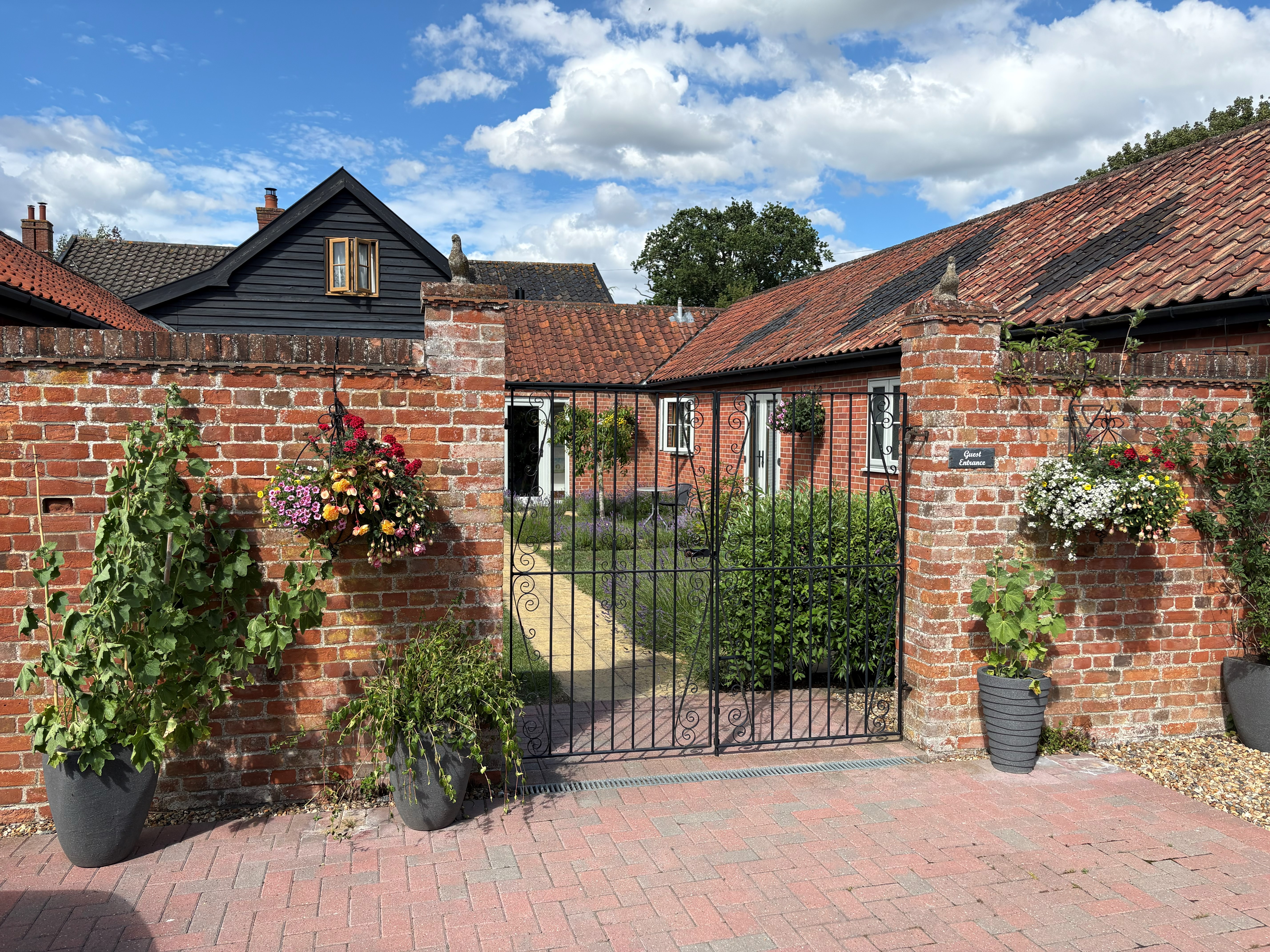 Grove Barn placeholder